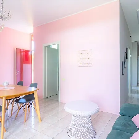 Apartman Parking & Terrace - Large 90 Mq - Self Ck-in & Access *